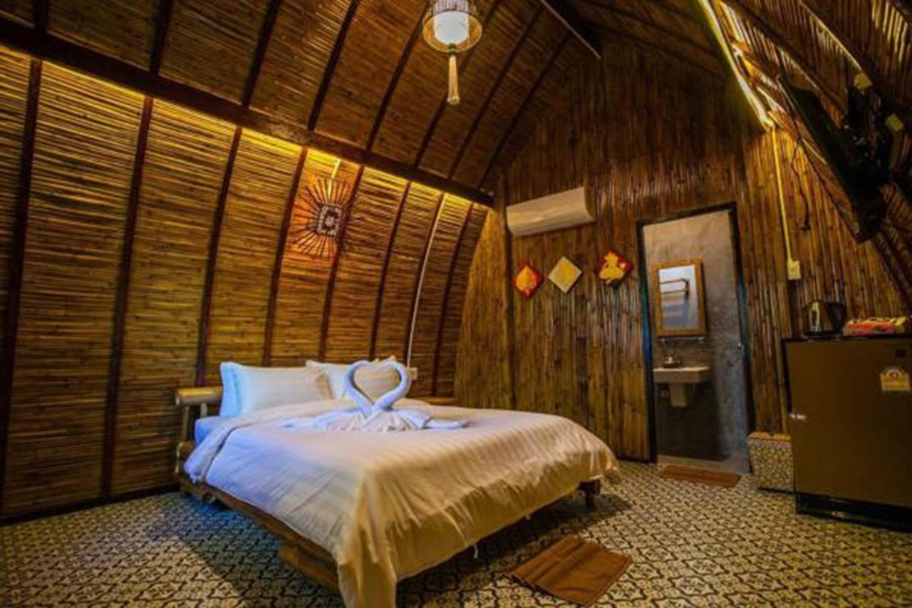 Cicada Lanta Hotel Koh Lanta Exterior photo